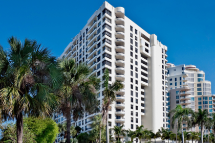 Alex Nabuco dos Santos revela as principais tendências que influenciam o comportamento dos compradores modernos.