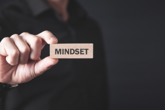 Mentalidade empreendedora que transforma obstáculos em avanço real na gestão pública — visão de Antônio Fernando Ribeiro Pereira.