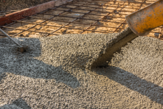 Controle tecnológico do concreto em lajes: entenda por que ele muda o resultado da obra com a experiência de Valderci Malagosini Machado.