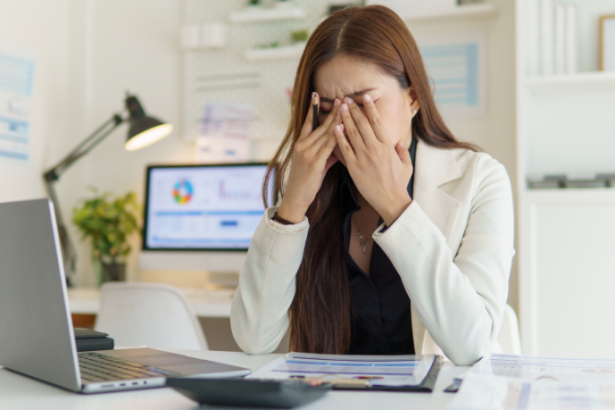 Alexandre Costa Pedrosa analisa como decisões financeiras impactam diretamente o equilíbrio emocional e a qualidade de vida no cotidiano.